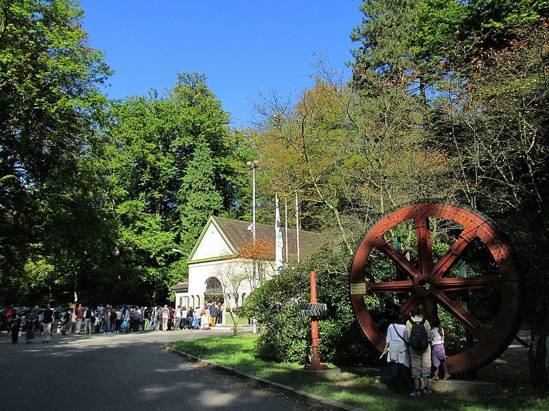 أجمل 8 أماكن سياحية في بادن بادن الألمانية (السياحة في بادن بادن)